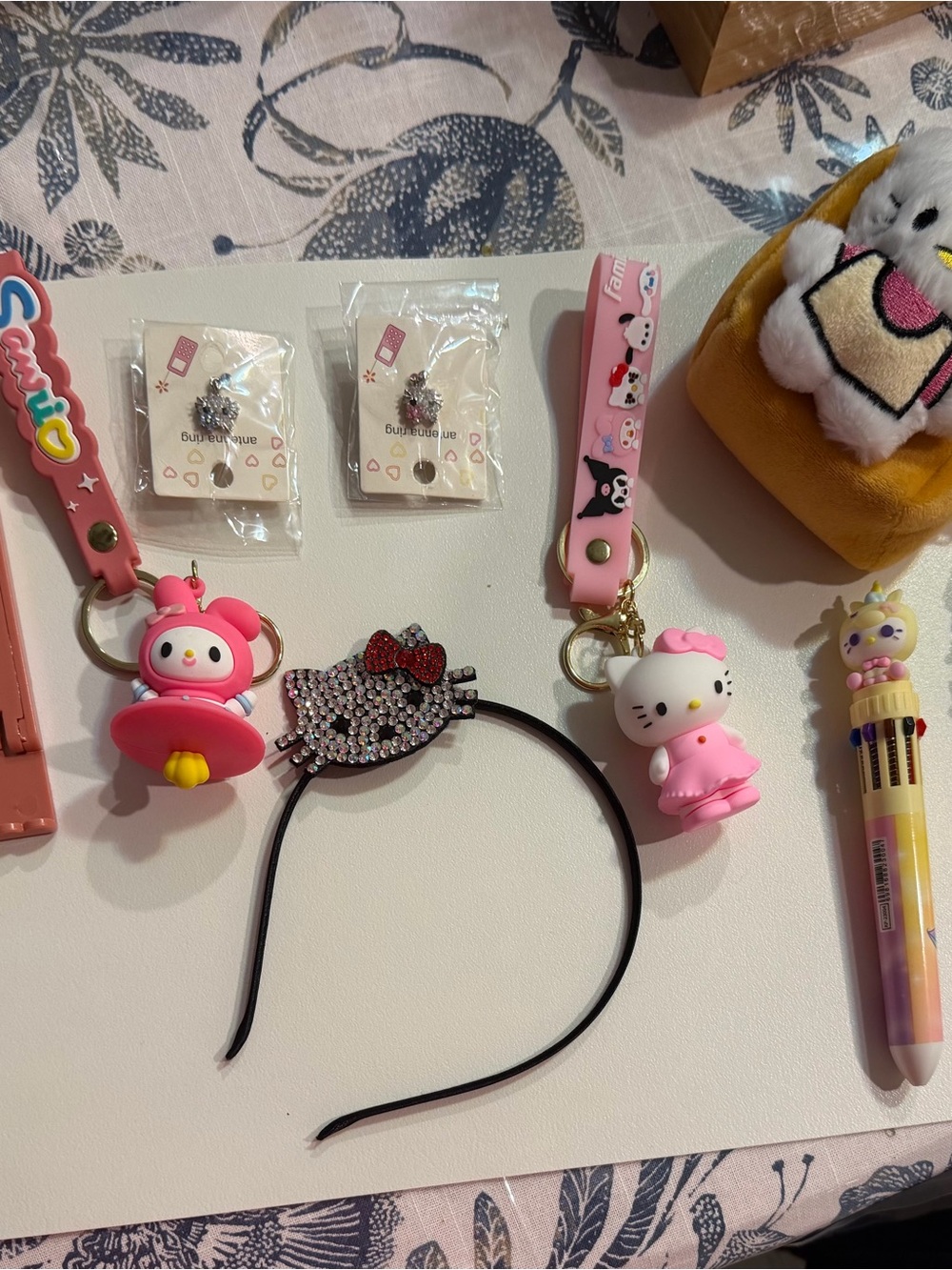 Hello Kitty Black Insulated Lunch Bag filled with Hello Kitty Goodies - Picture 9 of 12